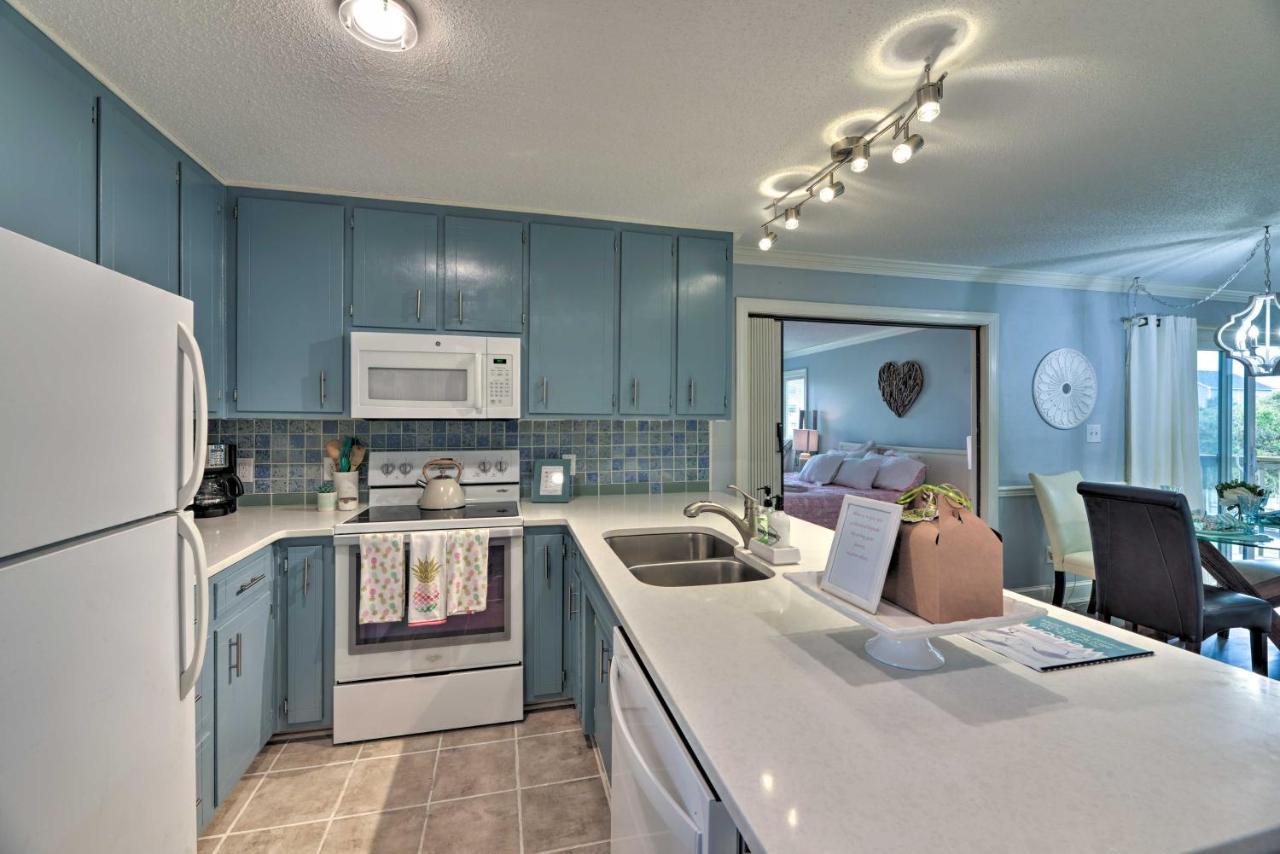 Bright Emerald Isle Condo With Private Beach Access! ภายนอก รูปภาพ